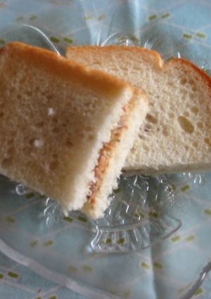 ツナサンドより美味？♡魚味付け缶詰サンド-レシピのメイン写真