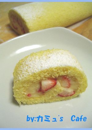 苺とカルピスクリームのロールケーキ-レシピのメイン写真