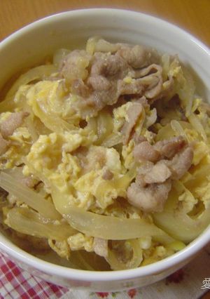 休日ランチ☆５分で豚たま丼-レシピのメイン写真