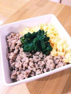 子供大好き☆3色そぼろ丼-レシピのメイン写真