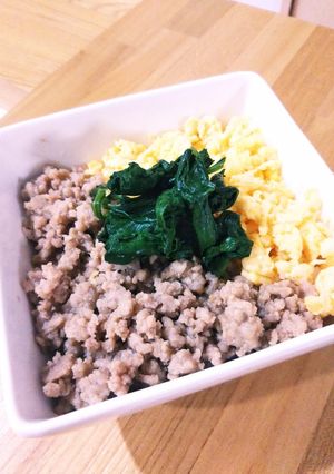 子供大好き☆3色そぼろ丼-レシピのメイン写真