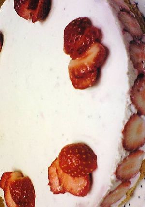 いちごのレアチーズムースケーキ♪-レシピのメイン写真