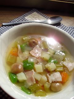 栄養満点☆たっぷり野菜のコンソメスープ-レシピのメイン写真