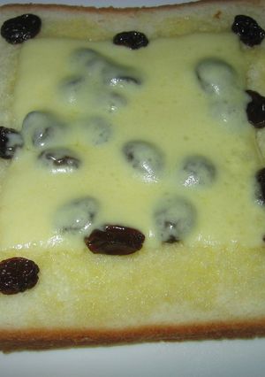 レーズン＆チーズトースト-レシピのメイン写真