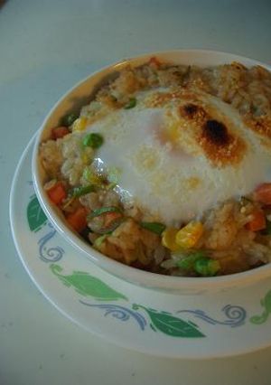 簡単ひとりご飯♪焼肉気分のドリア-レシピのメイン写真