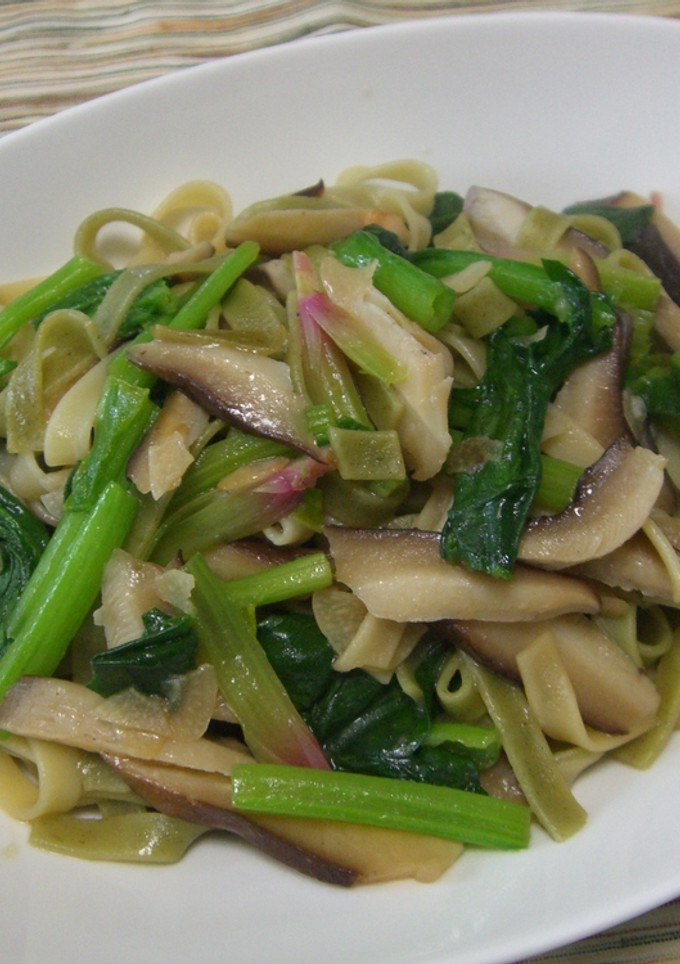 ほうれん草としいたけの和風パスタ-レシピのメイン写真