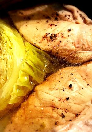 サボイキャベツと鶏肉のスープ-レシピのメイン写真