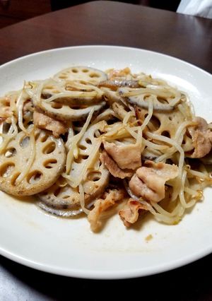 れんこんと豚バラ肉の味噌炒め-レシピのメイン写真