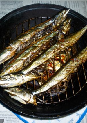 長谷燻鍋で秋刀魚の丸干しの燻製-レシピのメイン写真