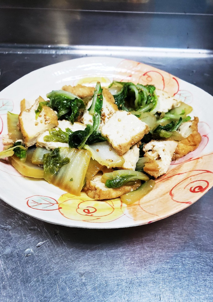 白菜と厚揚げの炒め物-レシピのメイン写真