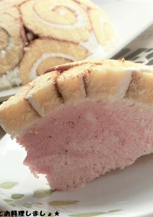 簡単★イチゴのアイスチーズケーキ-レシピのメイン写真