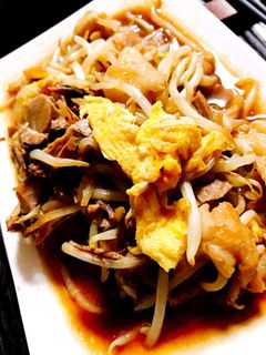 鶏皮と焼豚のオイスター炒め-レシピのメイン写真