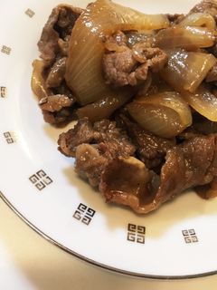 簡単*牛肉と玉ねぎの焼肉たれ炒め*-レシピのメイン写真