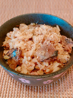 さんま蒲焼きとなめたけの炊き込みご飯-レシピのメイン写真