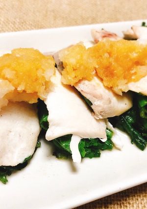 鰤と春菊の酒蒸しおろしぽん酢-レシピのメイン写真