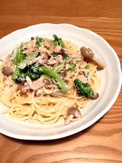 ブロッコリーとシーチキンのクリームパスタ-レシピのメイン写真