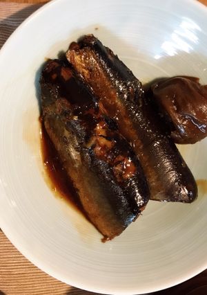 骨まで食べられる秋刀魚の梅煮-レシピのメイン写真