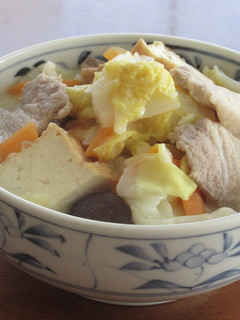 豚バラ肉と白菜の白味噌煮込みうどん-レシピのメイン写真