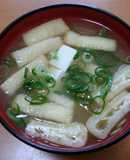 液みそ豆腐味噌汁！お碗に湯を注ぐだけ簡単