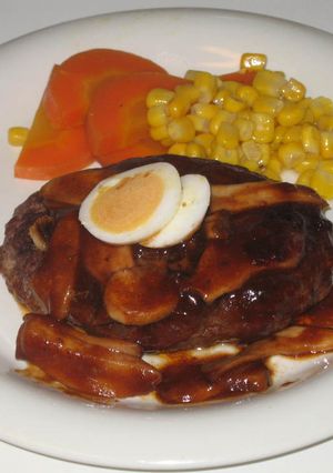 肉汁たっぷり豆腐ハンバーグ＆きのこソース-レシピのメイン写真