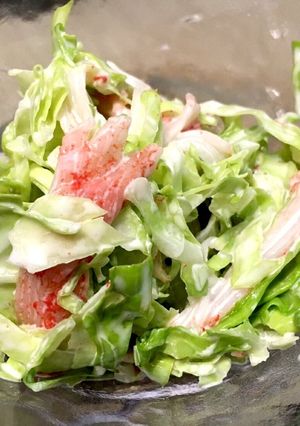 【簡単】カニカマとキャベツのサラダ-レシピのメイン写真