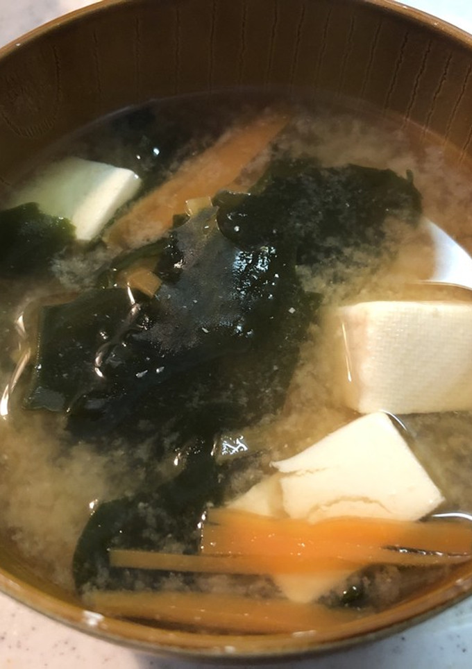 基本の味噌汁(おもてなし和食土鍋使用)-レシピのメイン写真
