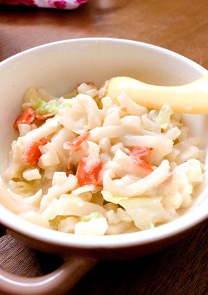 ブイヨンで味付け簡単豆乳鮭うどん 離乳食-レシピのメイン写真