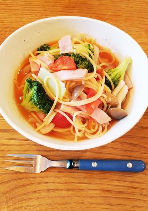 スピード勝負のコンソメスープスパ-レシピのメイン写真
