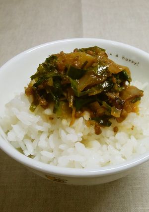 キャベツ外葉と大根皮の肉味噌炒め-レシピのメイン写真