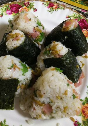 オリーブと生ハムのおにぎり-レシピのメイン写真
