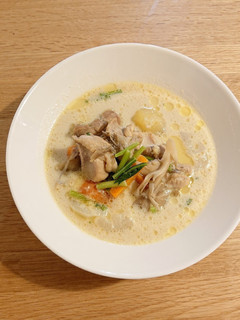 鶏肉と根菜のミルクスープ-レシピのメイン写真