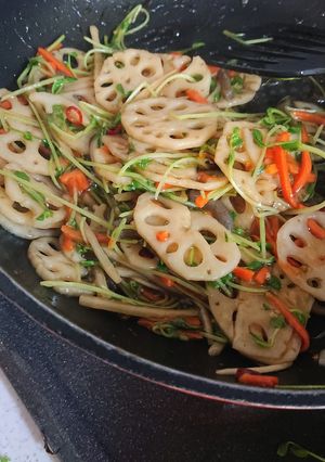 ダイエット!レンコンきんぴら甘辛酢炒め-レシピのメイン写真