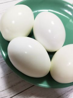 ゆで卵の殻を綺麗にむく方法-レシピのメイン写真