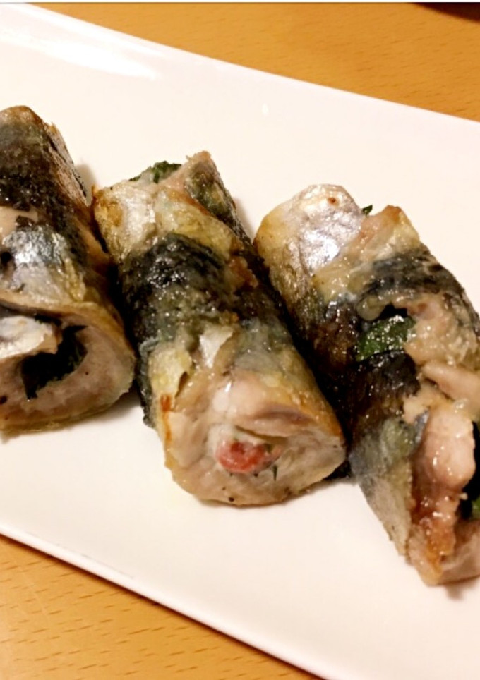 秋刀魚の大葉巻き♪梅と味噌2種♪-レシピのメイン写真