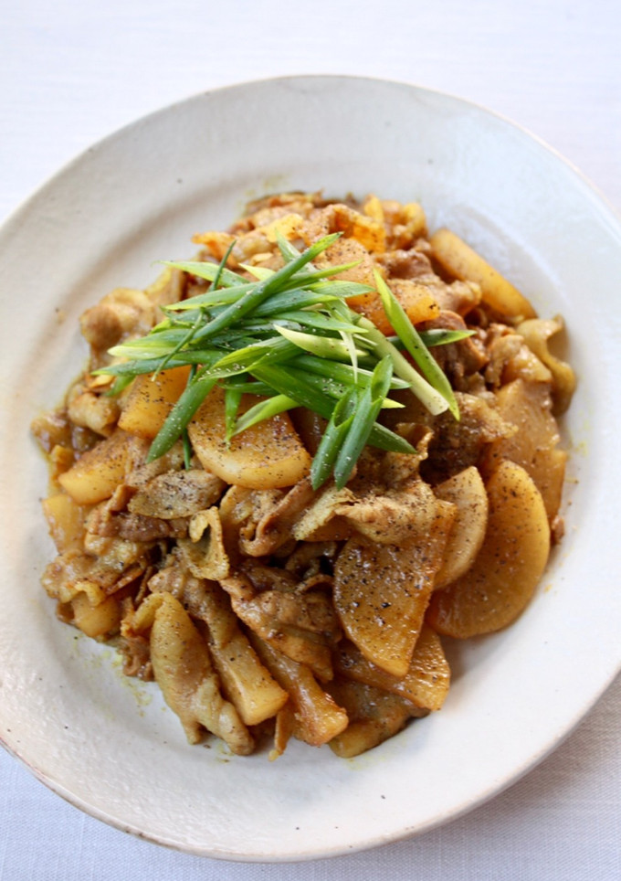 簡単煮物♪【豚ばら大根（和風カレー）】-レシピのメイン写真