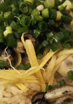 簡単ふっくらモッチリ土鍋牡蠣炊込ご飯-レシピのメイン写真