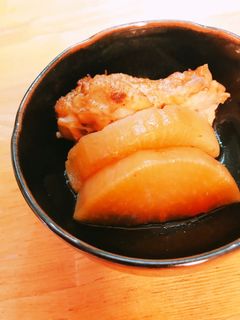 照り照り♪簡単!安い!大根と手羽元の煮物-レシピのメイン写真