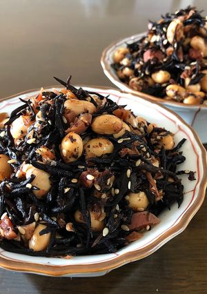 栄養満点♡大豆とひじきの梅おかか炒め煮-レシピのメイン写真