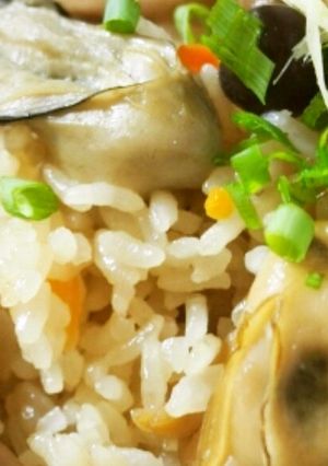 牡蠣（カキ）入り五目炊き込みご飯-レシピのメイン写真