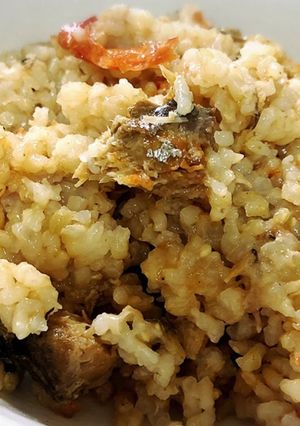 鯖水煮缶で！炊き込みご飯-レシピのメイン写真