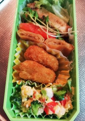 お弁当の彩りにブロッコリーとかに卵チーズ-レシピのメイン写真
