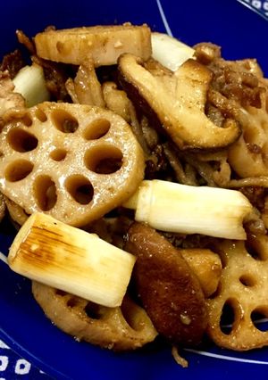 親鳥と蓮根のにんにく醤油炒め-レシピのメイン写真