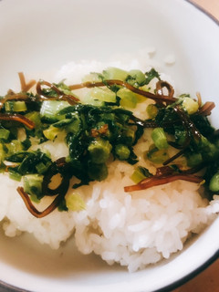 材料3つ!大根葉の塩昆布ふりかけ-レシピのメイン写真