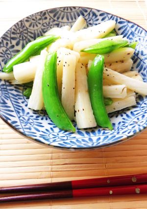 ☺簡単♪長芋とスナップえんどうの塩炒め☺-レシピのメイン写真
