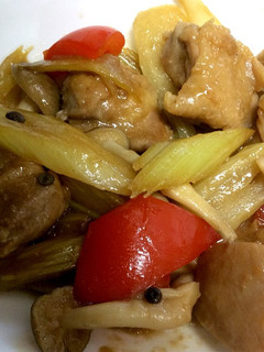 簡単★鶏肉とセロリで和風炒め煮-レシピのメイン写真