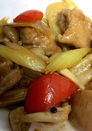 簡単★鶏肉とセロリで和風炒め煮-レシピのメイン写真