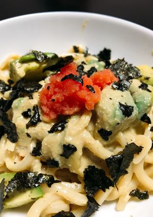 アボガドとたらこのクリーミーうどん-レシピのメイン写真