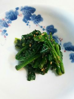 ほうれん草のめんつゆで胡麻和え-レシピのメイン写真