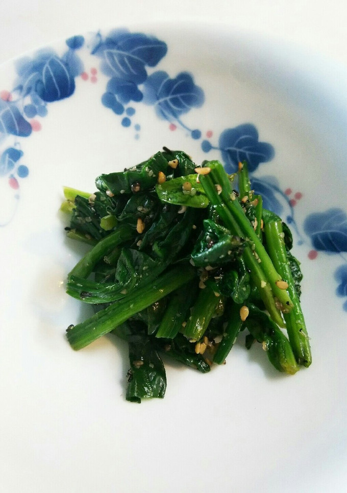 ほうれん草のめんつゆで胡麻和え-レシピのメイン写真