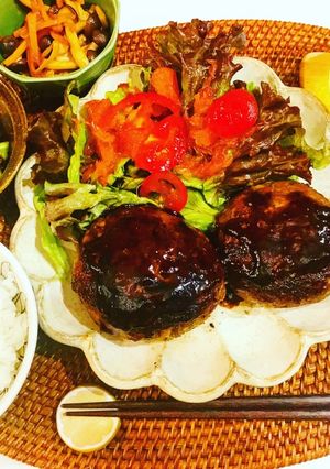 ふっくら美味しいハンバーグ-レシピのメイン写真